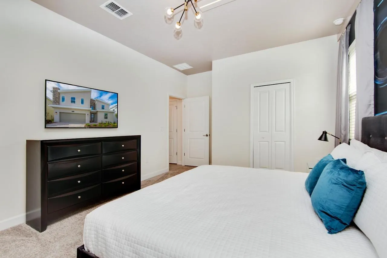8912 Cabot Cliffs Dr Villa Davenport